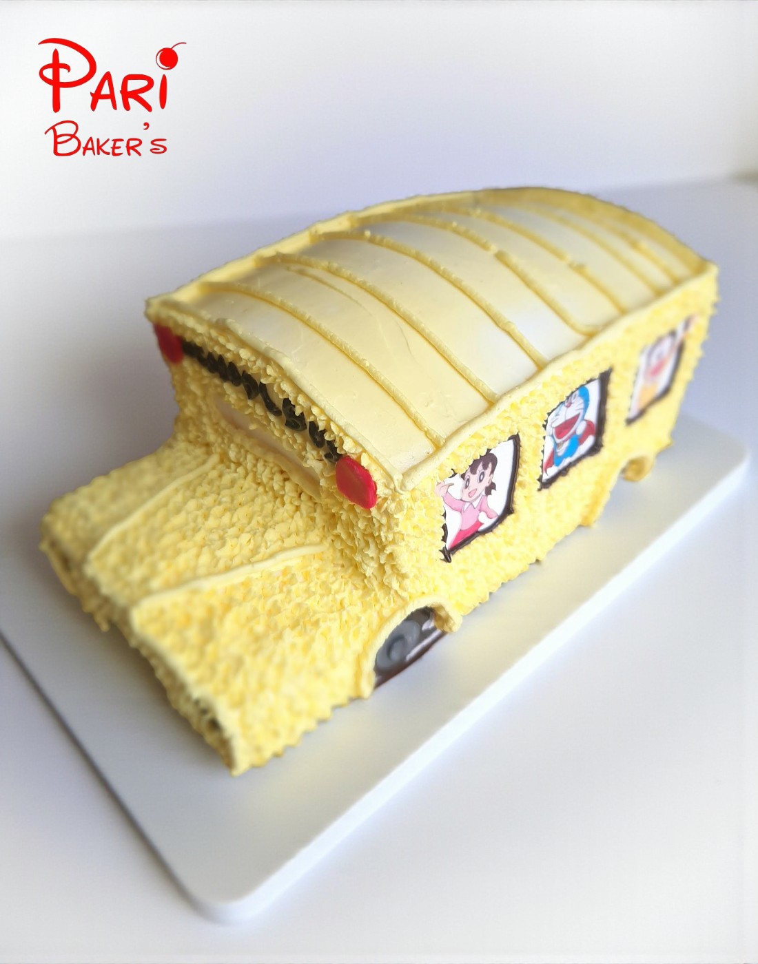 school bus shape cake