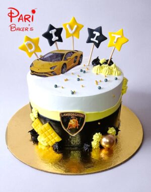lamborgini car cake
