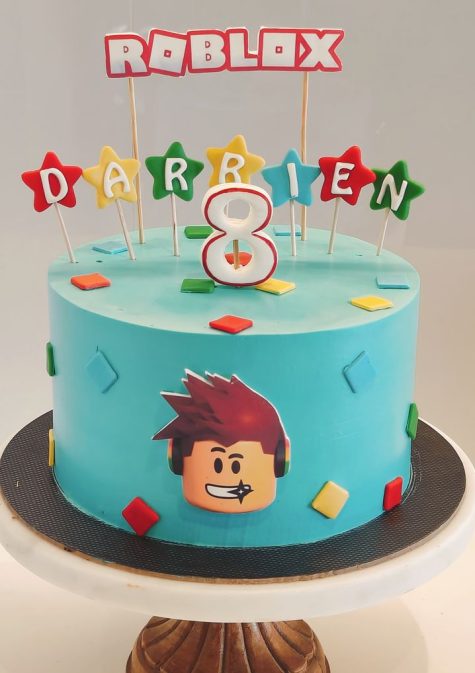 roblox theme cake